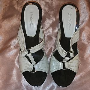 Sandal heels off white silver accents